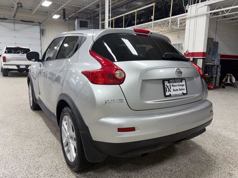 Used 2011 Nissan Juke SL AWD/4WD image 3
