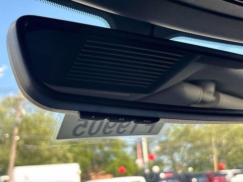 New 2026 Nissan Pathfinder SL AWD/4WD image 14