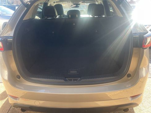 Used 2025 MAZDA CX-5 AWD 2.5 S w/ Preferred Package image 32
