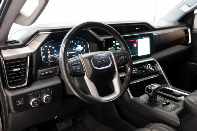 Used 2022 GMC Sierra 1500 Denali w/ Denali Reserve Package AWD/4WD image 7