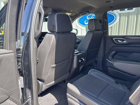 Used 2024 GMC Yukon SLT AWD/4WD image 23