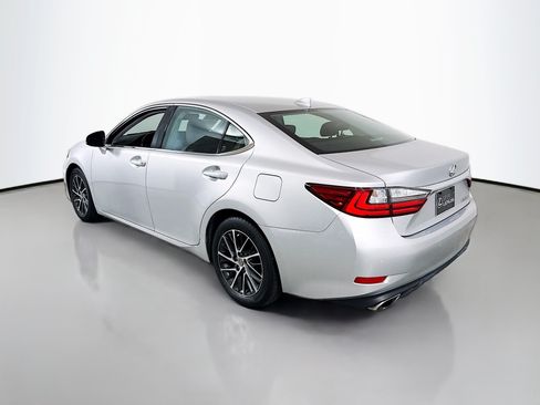 Used 2017 Lexus ES 350 w/ Premium Package FWD image 5