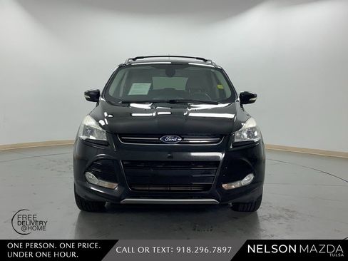 Used 2014 Ford Escape Titanium image 2
