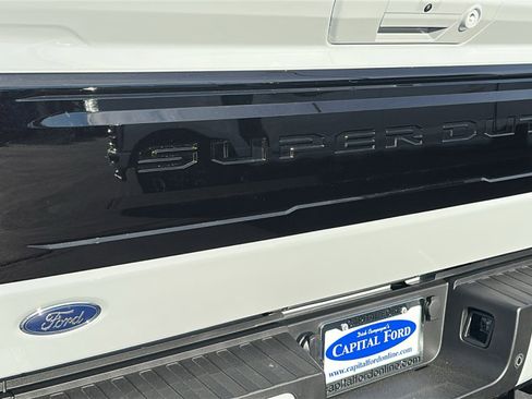 New 2026 Ford F250 Platinum image 28
