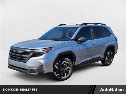 Used 2025 Subaru Forester Limited w/ Popular Package AWD/4WD image 1