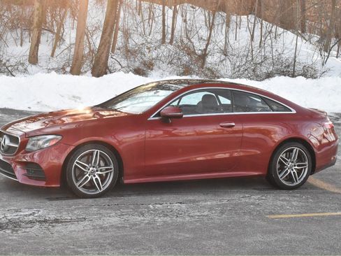 Used 2018 Mercedes-Benz E 400 4MATIC Coupe image 2