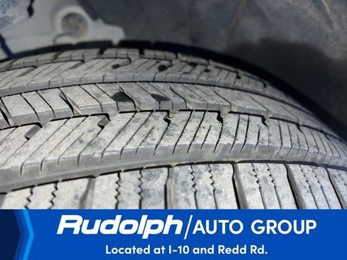 Used 2021 Chevrolet Traverse RS w/ LPO, Floor Liner Package image 39