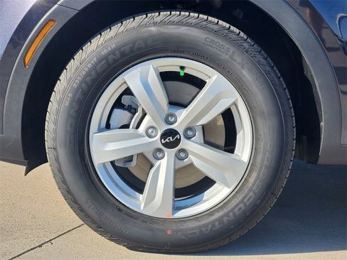 New 2026 Kia Sorento LX image 7