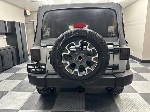 Used 2015 Jeep Wrangler Unlimited Sport w/ Quick Order Package 24S image 9