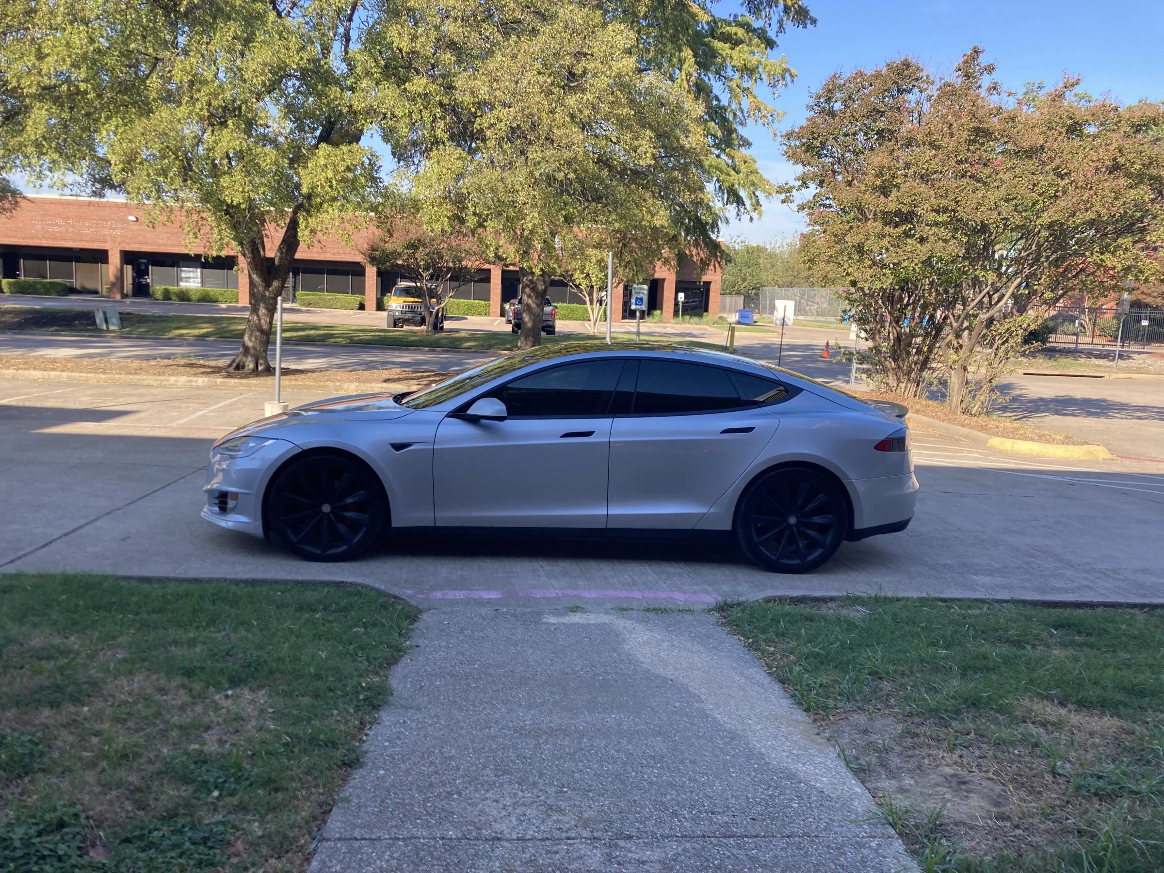 Used 2013 Tesla Model S Performance RWD image 7