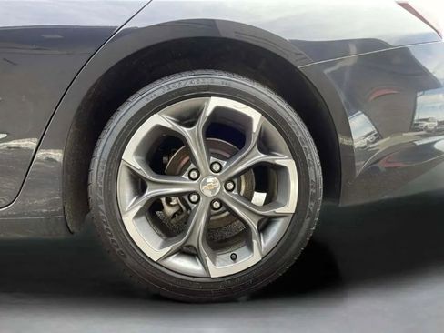 Used 2023 Chevrolet Malibu LT image 23