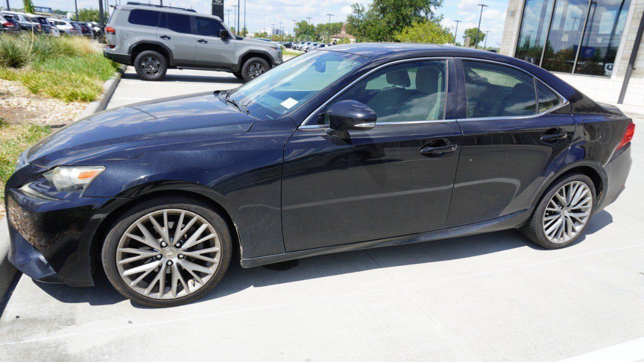 Used 2014 Lexus IS 250 w/ Premium Package RWD image 5