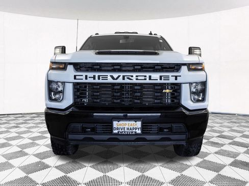 Used 2021 Chevrolet Silverado 2500 Custom w/ Custom Value Package AWD/4WD image 10