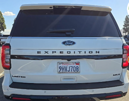 Used 2023 Ford Expedition Max Limited RWD image 5
