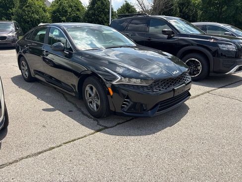 Used 2023 Kia K5 LXS FWD image 2
