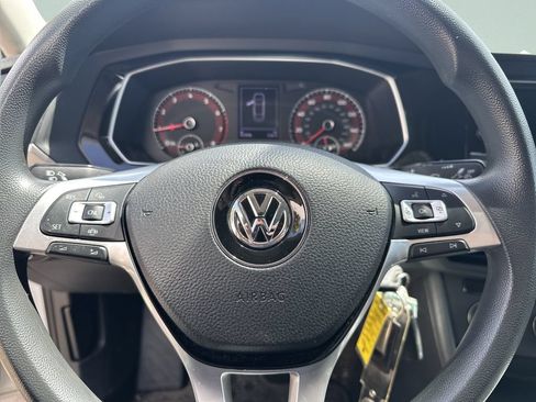 Used 2021 Volkswagen Jetta S FWD image 23