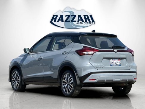 Used 2024 Nissan Kicks SV FWD image 5