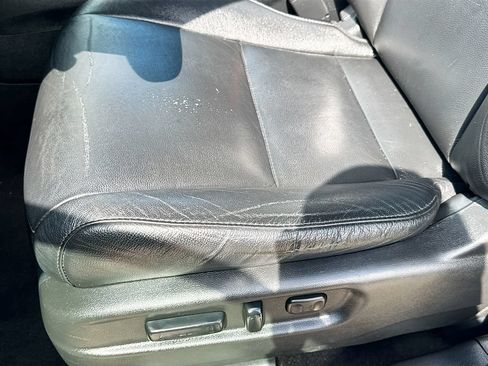 Used 2016 Honda Pilot Touring image 23