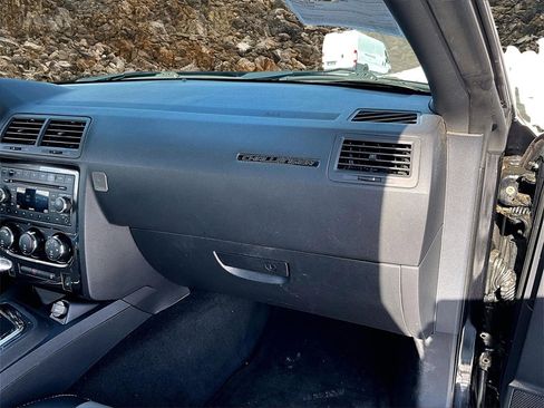 Used 2009 Dodge Challenger R/T image 14