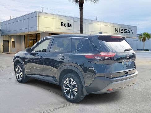 Certified 2023 Nissan Rogue SV image 5