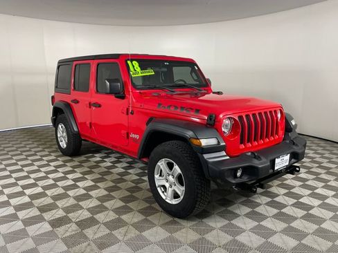 Used 2018 Jeep Wrangler Unlimited Sport S AWD/4WD image 25