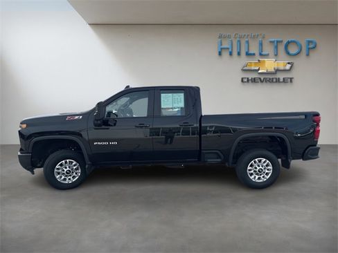 Used 2025 Chevrolet Silverado 2500 W/T w/ Z71 Off-Road Package image 10