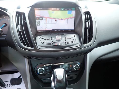 Used 2014 Ford Escape SE w/ Leather Comfort Package AWD/4WD image 9