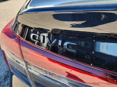 Used 2026 Honda Civic image 18