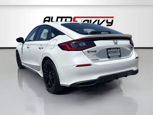 Used 2026 Honda Civic Sport image 5