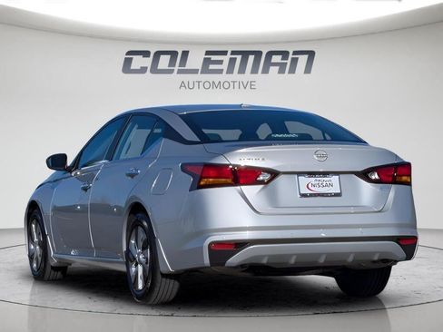 Certified 2025 Nissan Altima 2.5 S FWD image 7