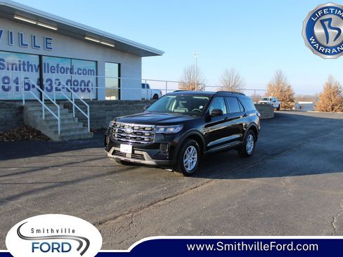 New 2026 Ford Explorer Active AWD/4WD image 1