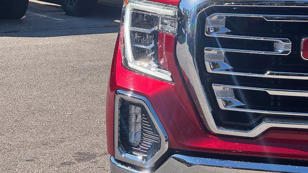 Used 2022 GMC Sierra 1500 SLT w/ SLT Premium Plus Package AWD/4WD image 10