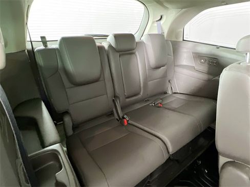 Used 2016 Honda Odyssey Touring Elite image 27