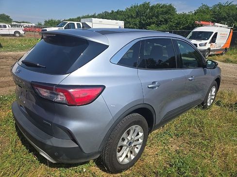 Used 2022 Ford Escape SE AWD/4WD image 3