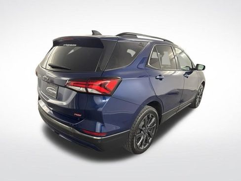 Used 2023 Chevrolet Equinox RS w/ RS Leather Package FWD image 9