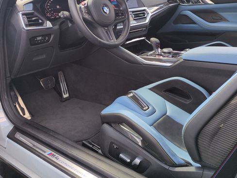 Used 2021 BMW M4 Competition w/ M Carbon Exterior Package RWD image 17