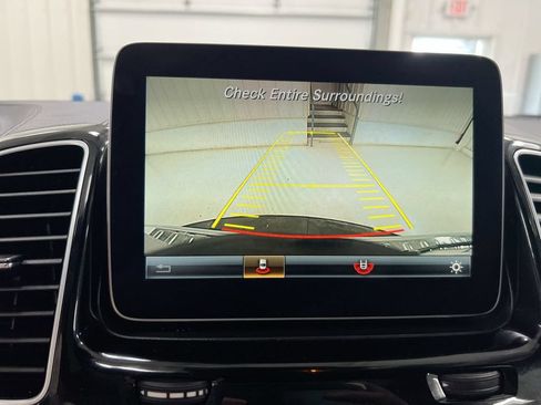 Used 2017 Mercedes-Benz GLS 450 4MATIC image 16