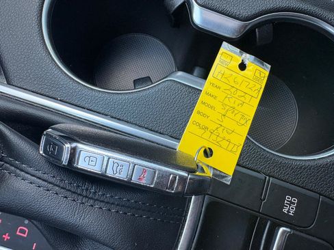 Used 2021 Kia Sportage S w/ S FWD Premium Package image 36