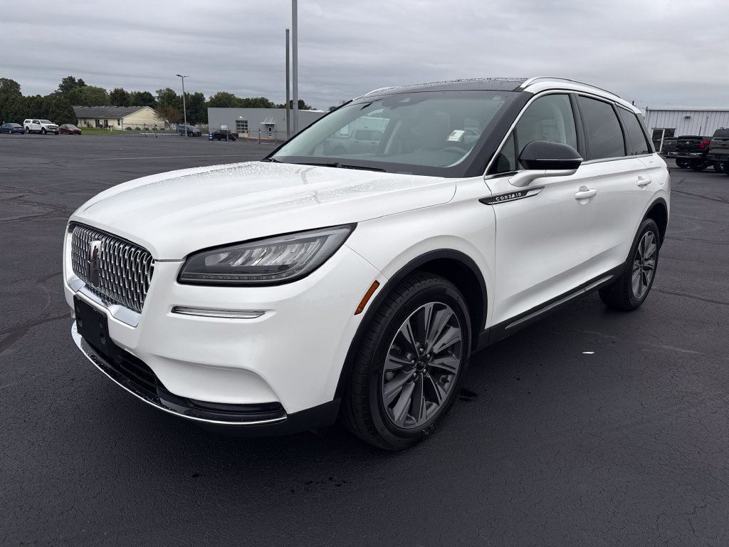 Used 2020 Lincoln Corsair Reserve w/ Elements Package AWD/4WD image 5