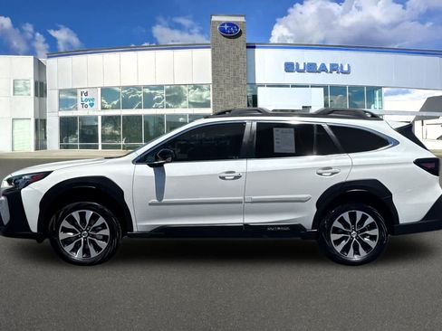 Certified 2025 Subaru Outback Limited AWD/4WD image 9