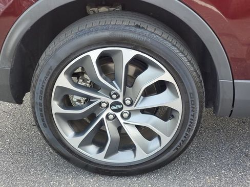 Used 2023 Lincoln Nautilus Reserve w/ Class II Trailer Tow Package AWD/4WD image 5