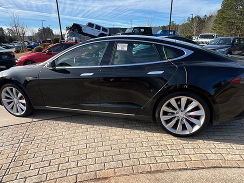 Used 2014 Tesla Model S P85D image 11