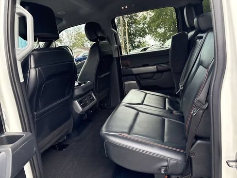 Used 2024 Ford F350 Lariat w/ Lariat Ultimate Package AWD/4WD image 19