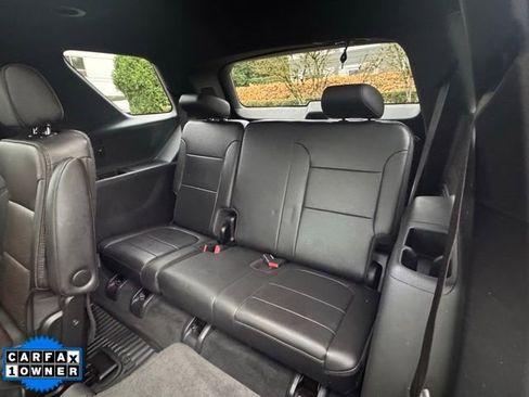 Used 2022 Chevrolet Traverse High Country image 9
