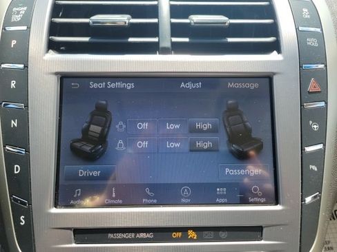 Used 2019 Lincoln MKZ Reserve AWD/4WD image 7