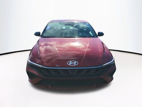 New 2026 Hyundai Elantra Sport image 3