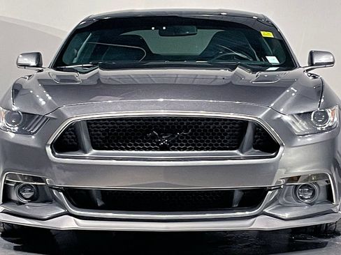Used 2017 Ford Mustang GT w/ GT Performance Package RWD image 17