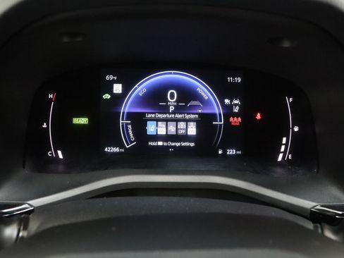 Certified 2025 Toyota Camry LE FWD image 38