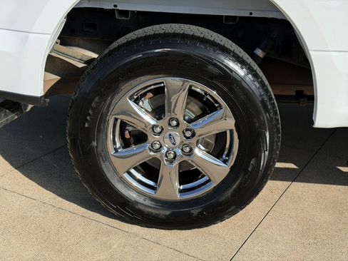 Used 2020 Ford F150 XLT w/ Equipment Group 302A Luxury AWD/4WD image 8