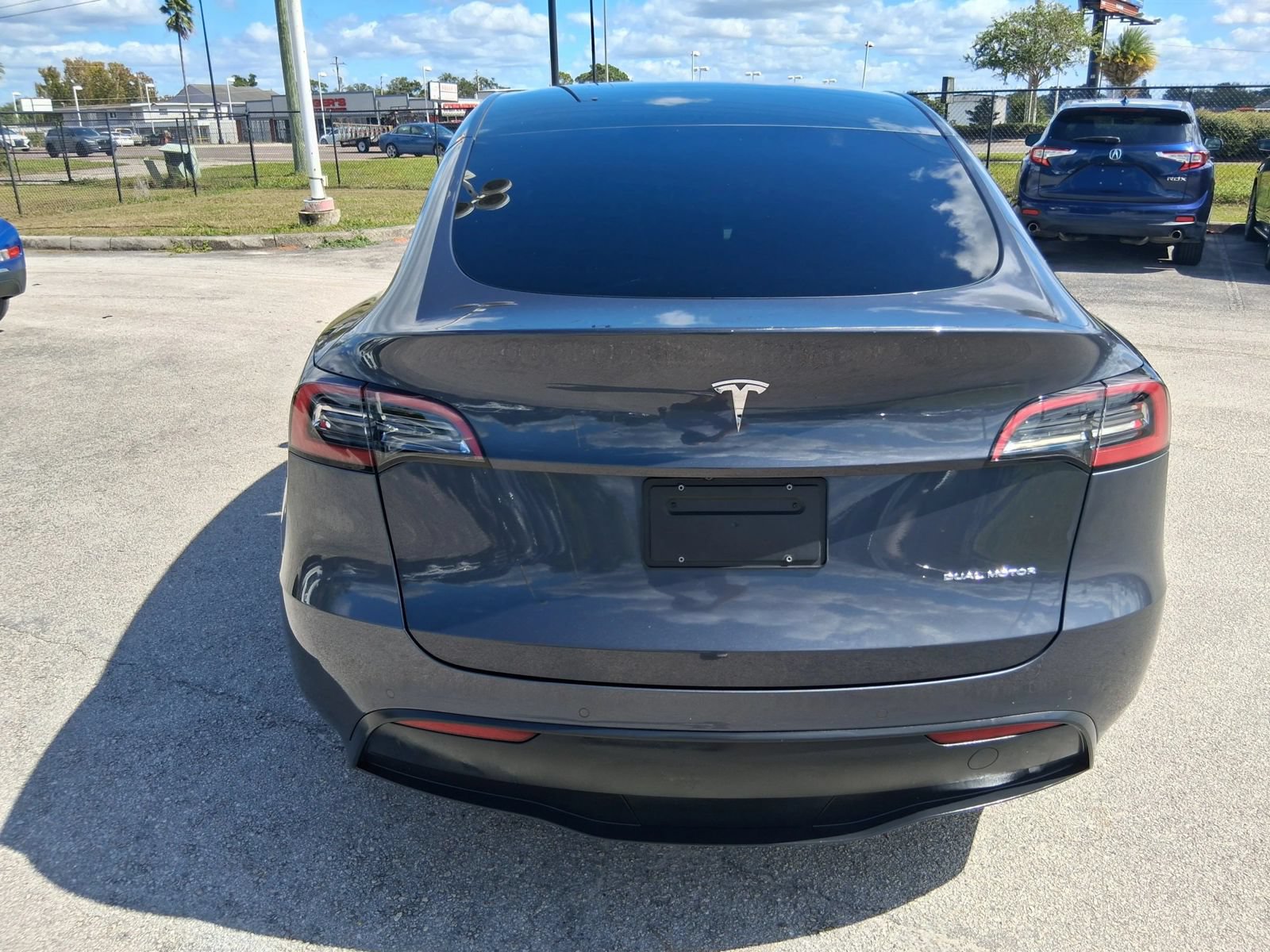 Used 2021 Tesla Model Y Long Range AWD/4WD image 5